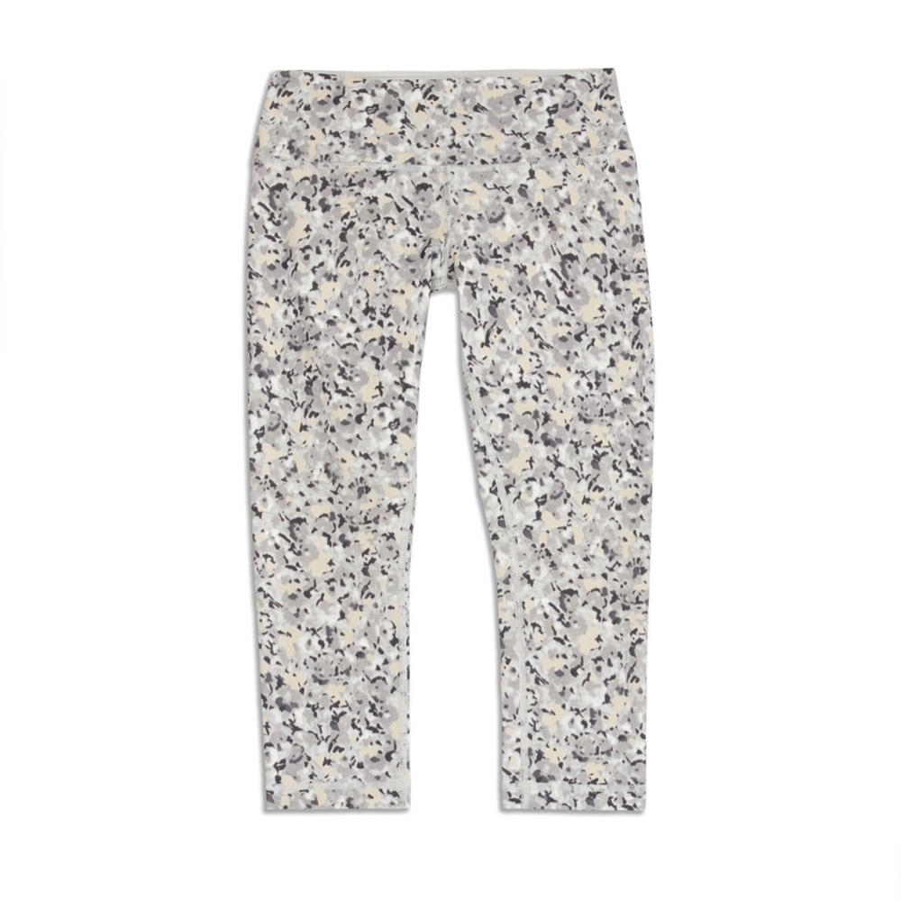 Lululemon Wunder Under Crop Petite Fluer